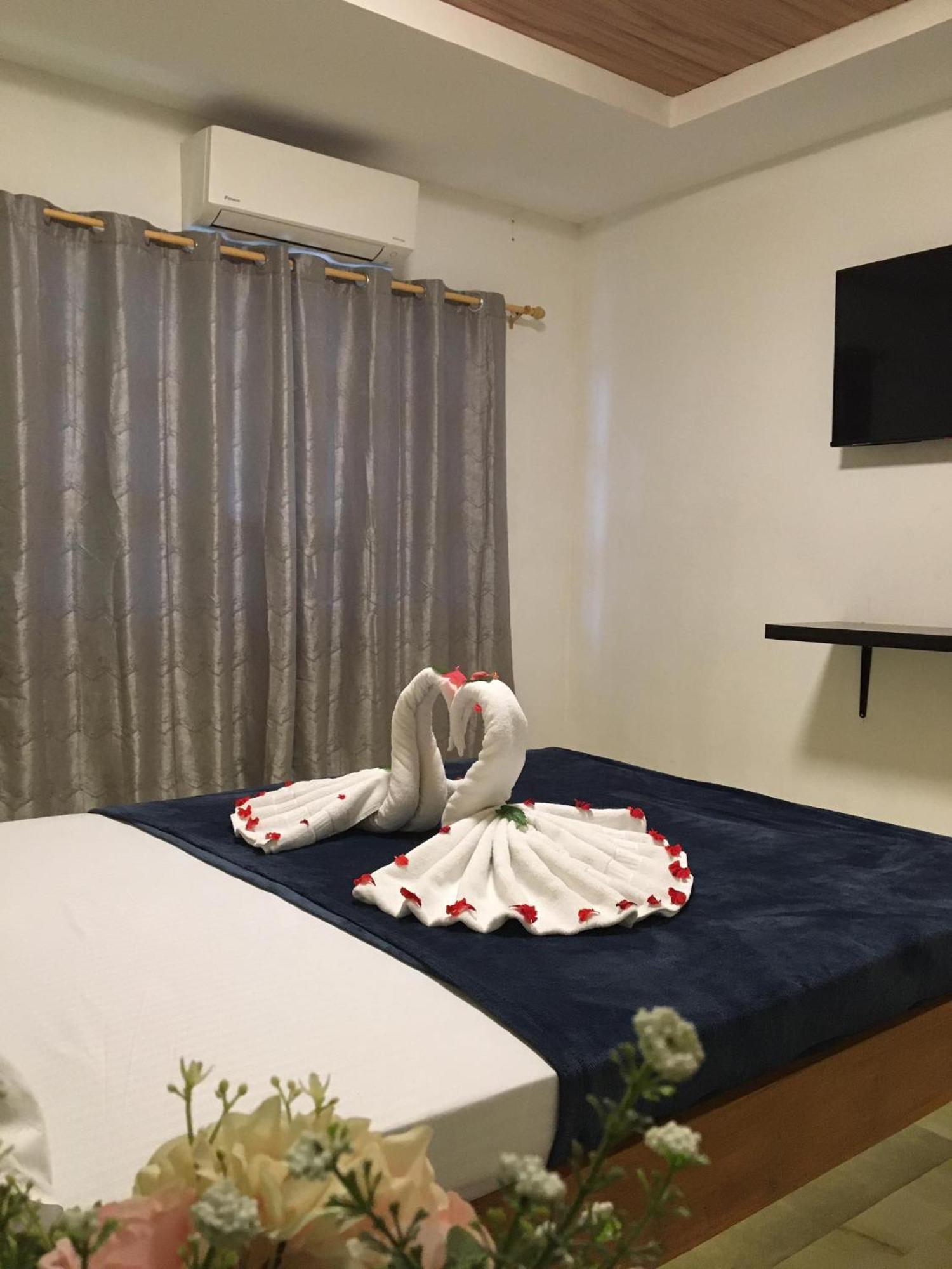 Gbu Loboc River Guesthouse Buitenkant foto